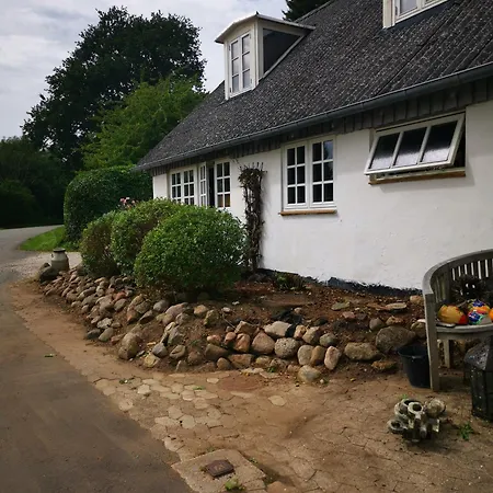 民宿 Den Gamle Smedie