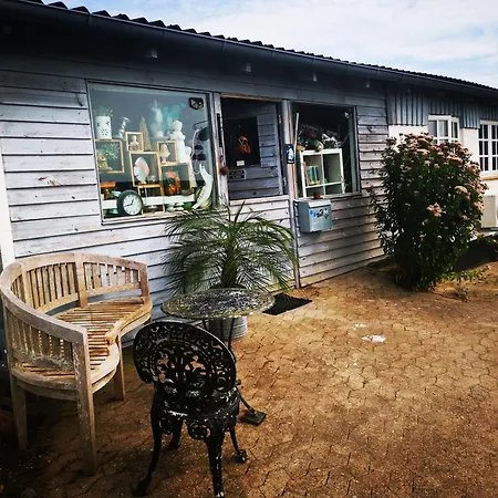 홈스테이 Den Gamle Smedie Holbæk